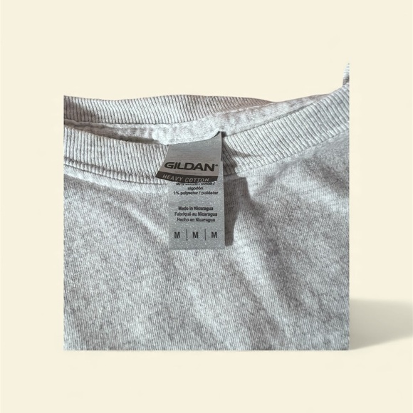 Gildan Gray Long Sleeve Tee with Heart Design #346 - Picture 3 of 3